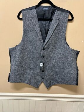 Madison Modern Fit Gray Mens Vest Size XXL NWT